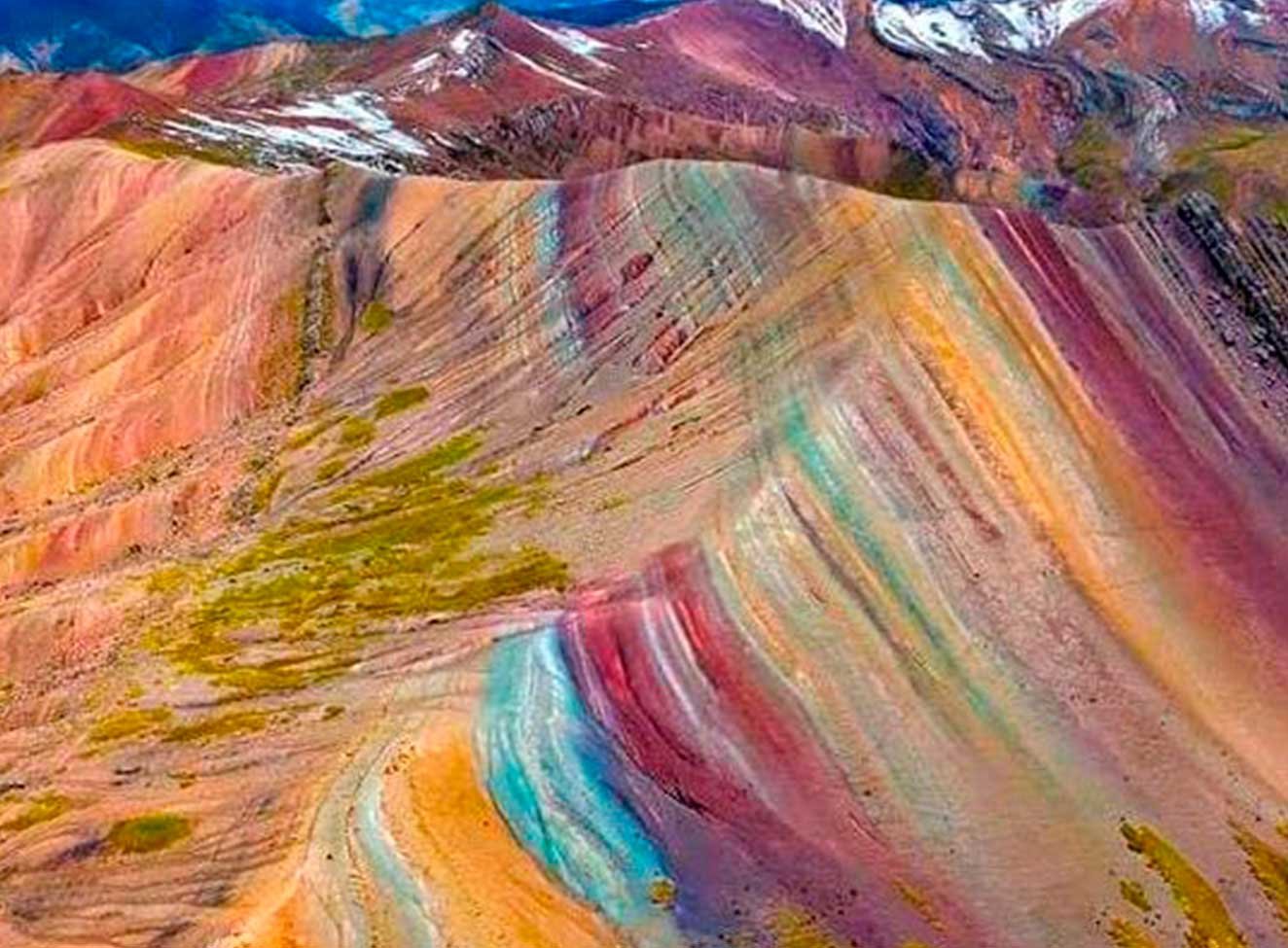 Montaña de 7 Colores imagen 3
